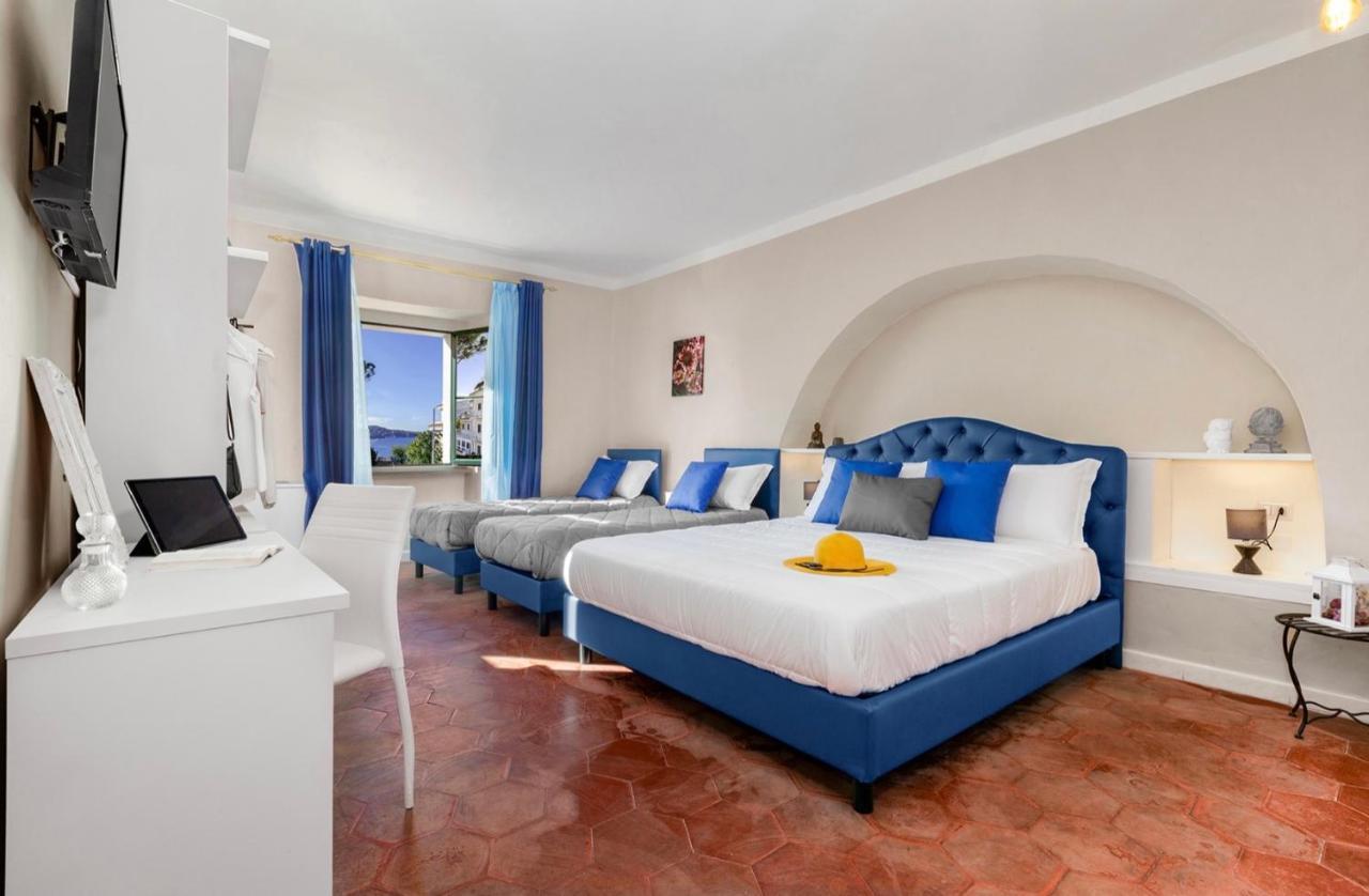 Porto Salvo Hotel Sant'Agnello Exterior photo